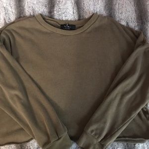 Sold|Forever 21 Long-Sleeve Cropped Sweater